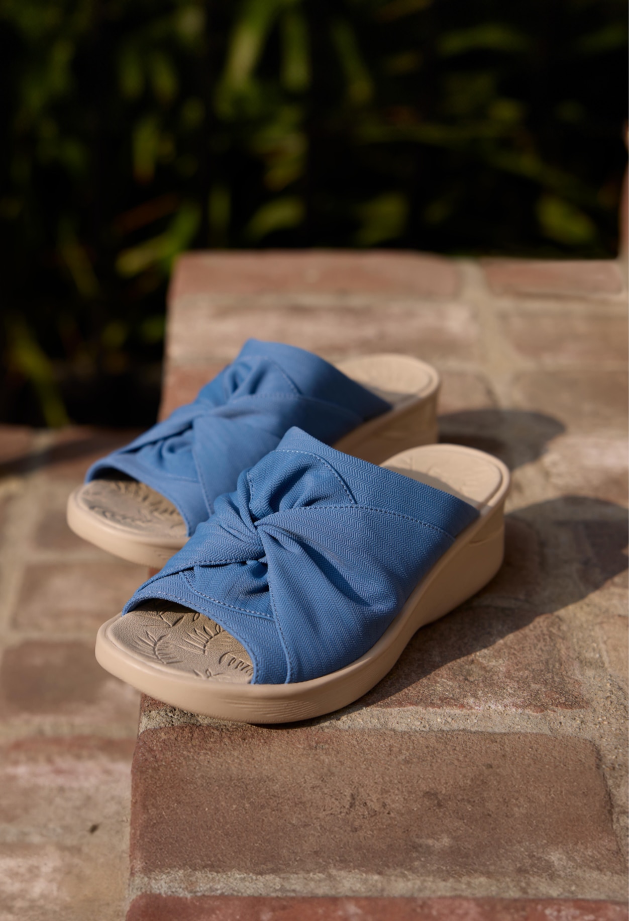 smile 3 wedge sandal