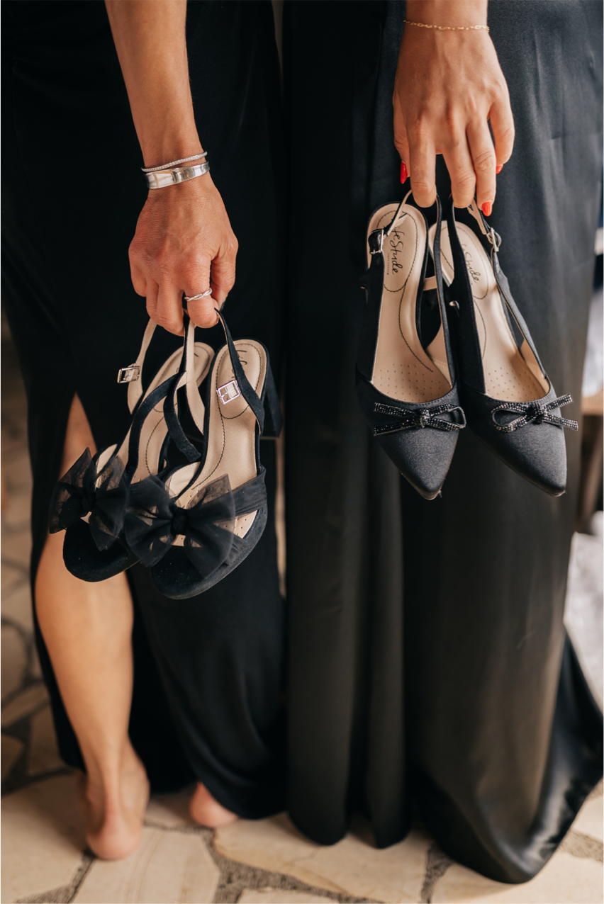 bridesmaids holding their Social Scene Slingbacks