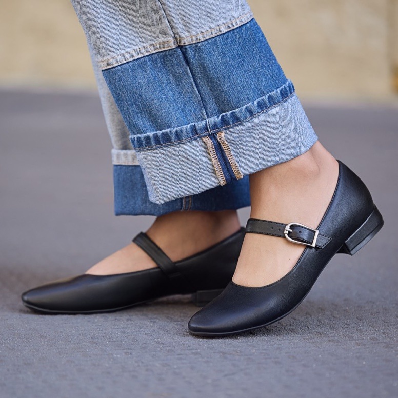 Discount womens dress shoes on sale
