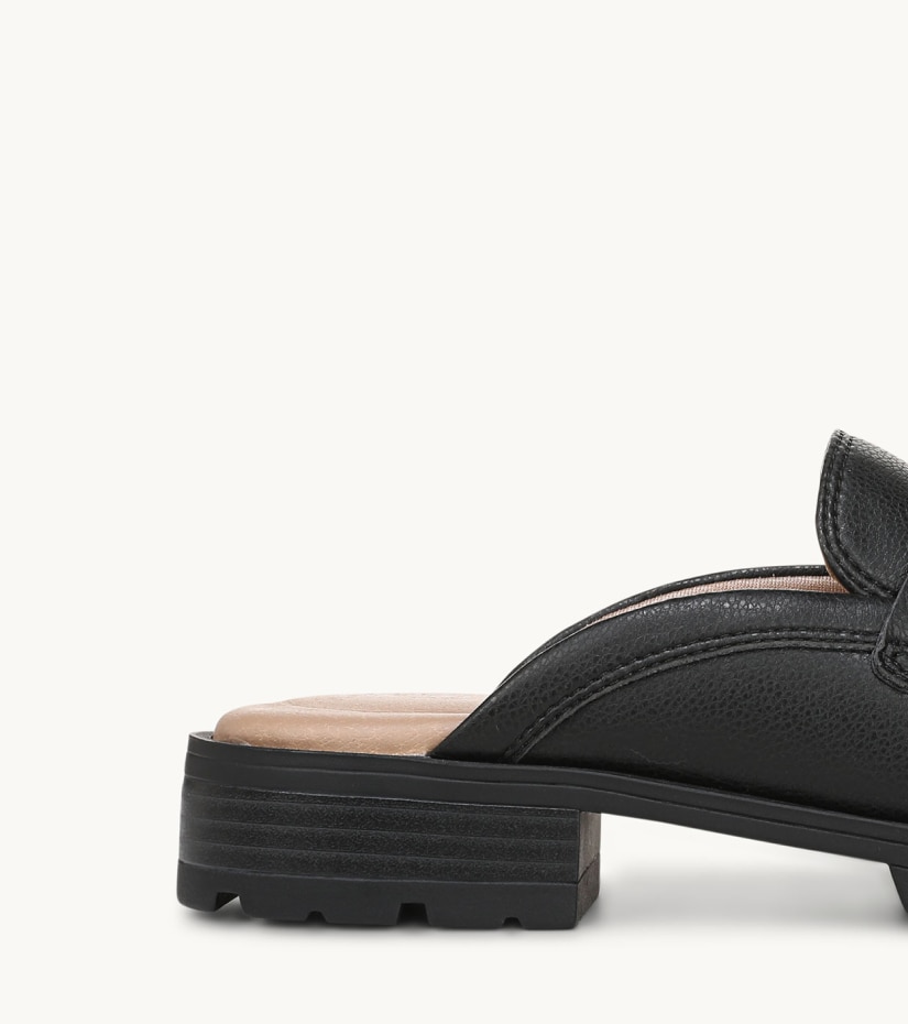 LifeStride low heels