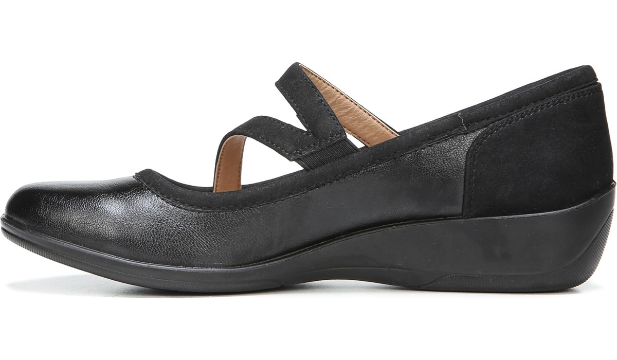 discontinued lifestride sandals
