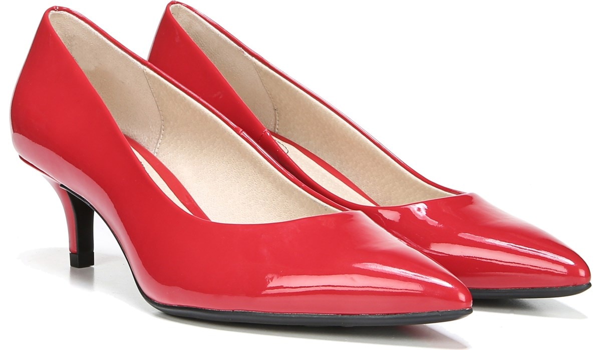 lifestride patent leather pumps