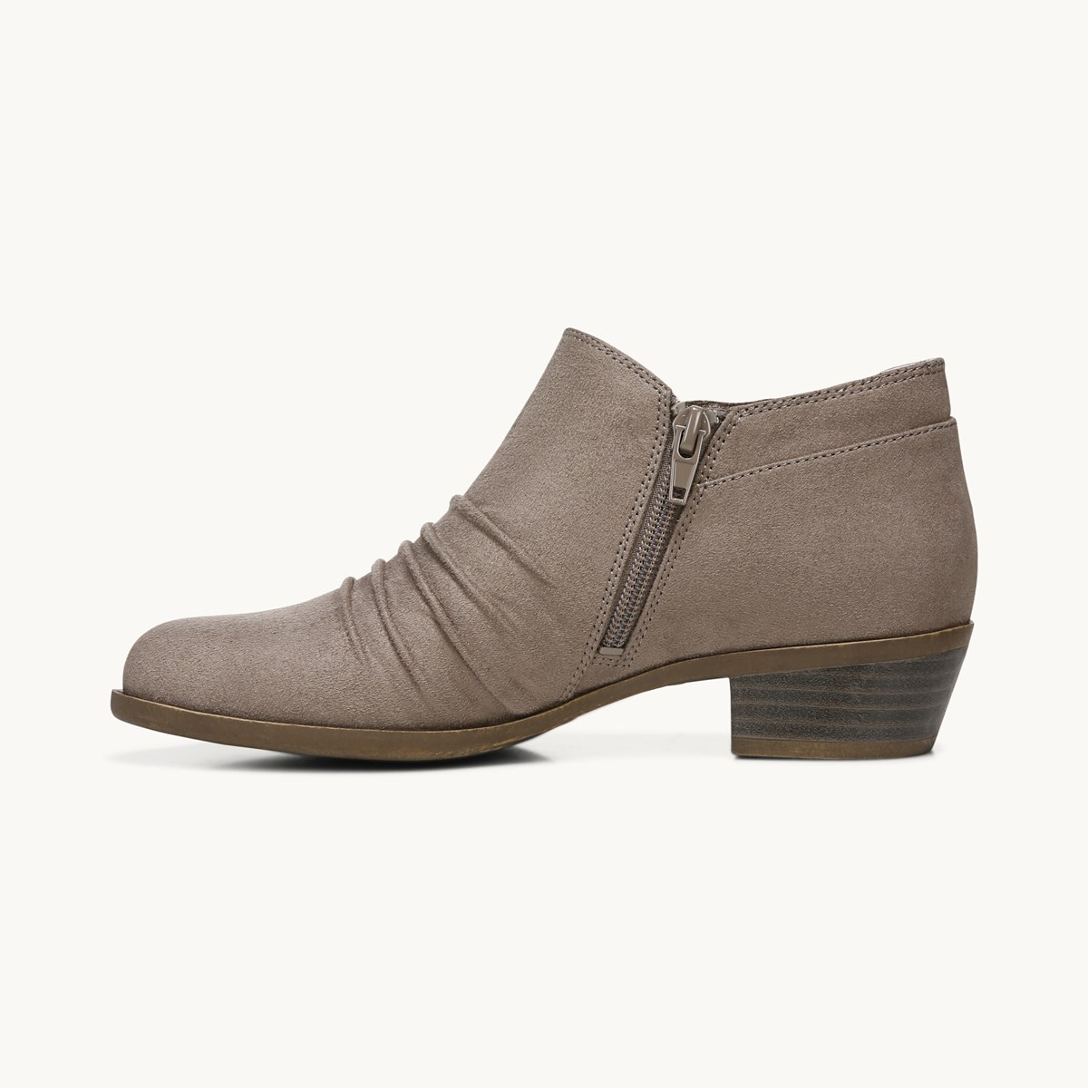 bcbg aurora bootie
