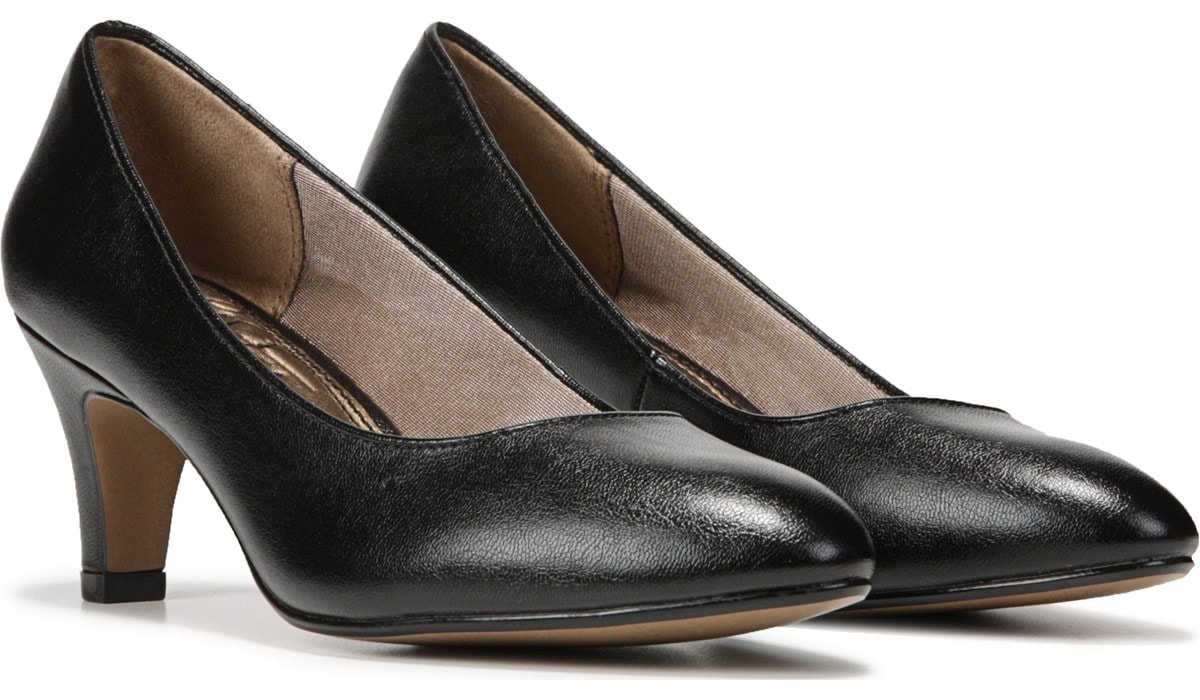 LifeStride Sable Pump in Black 