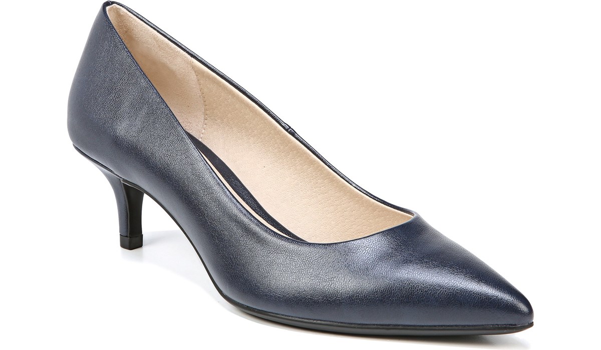 lifestride kitten heel