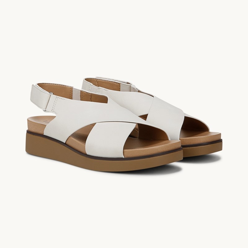 LifeStride Shoes Georgina Slingback Sandal (Cloud White Faux Leather) 6.0 M