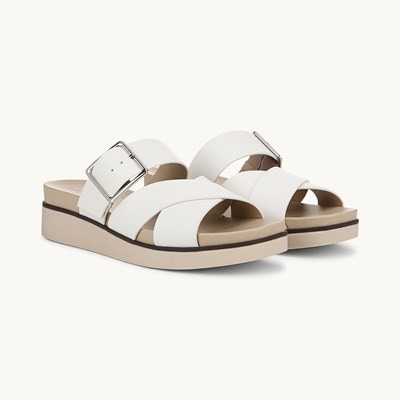 Women's Flat Sandals & Slides Women's Flat Sandals & Slides