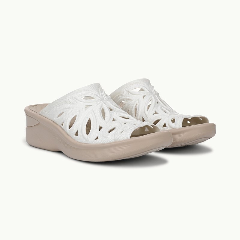 Bzees For LifeStride Shoes Susie Wedge Sandal (White Fabric) 8.0 W
