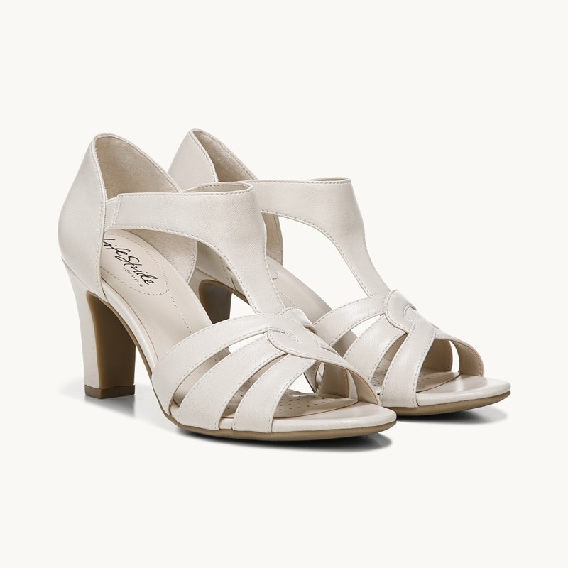 LifeStride Shoes Caramel Strappy Sandal (Almond Milk) Leather 8.0 M