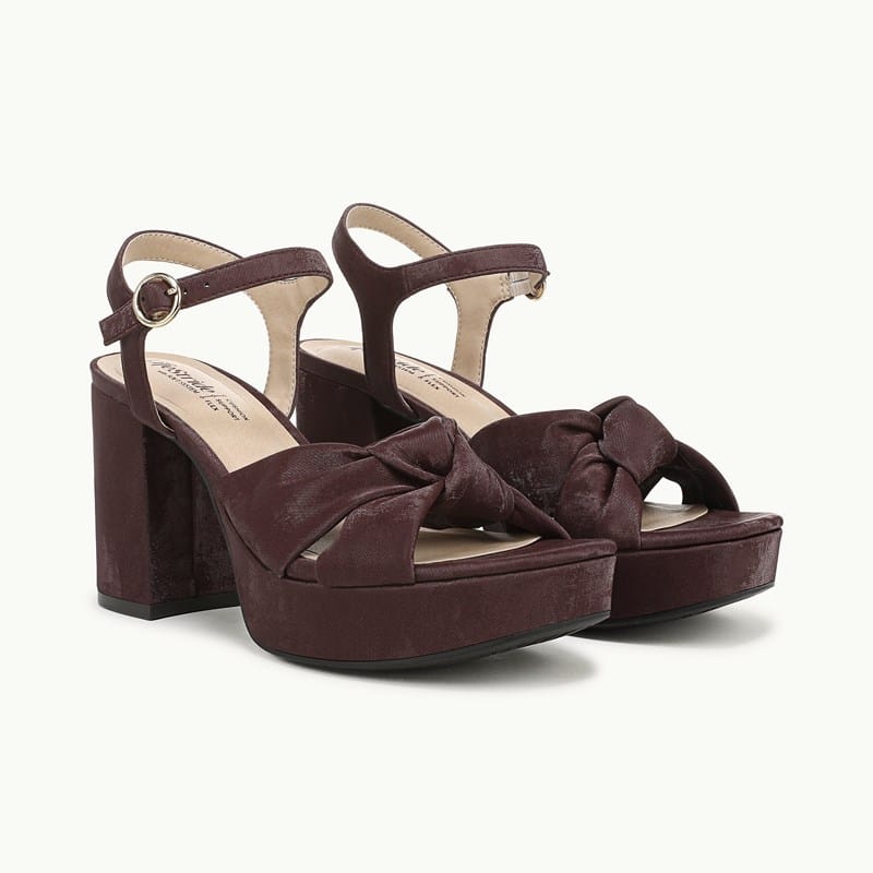 LifeStride Shoes August Dress Sandal (Plum Soft Faux Leather) 8.5