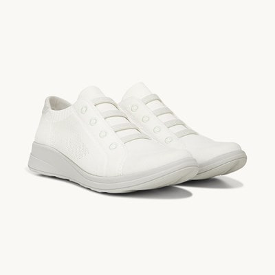 Stores that sell bzees shoes on sale
