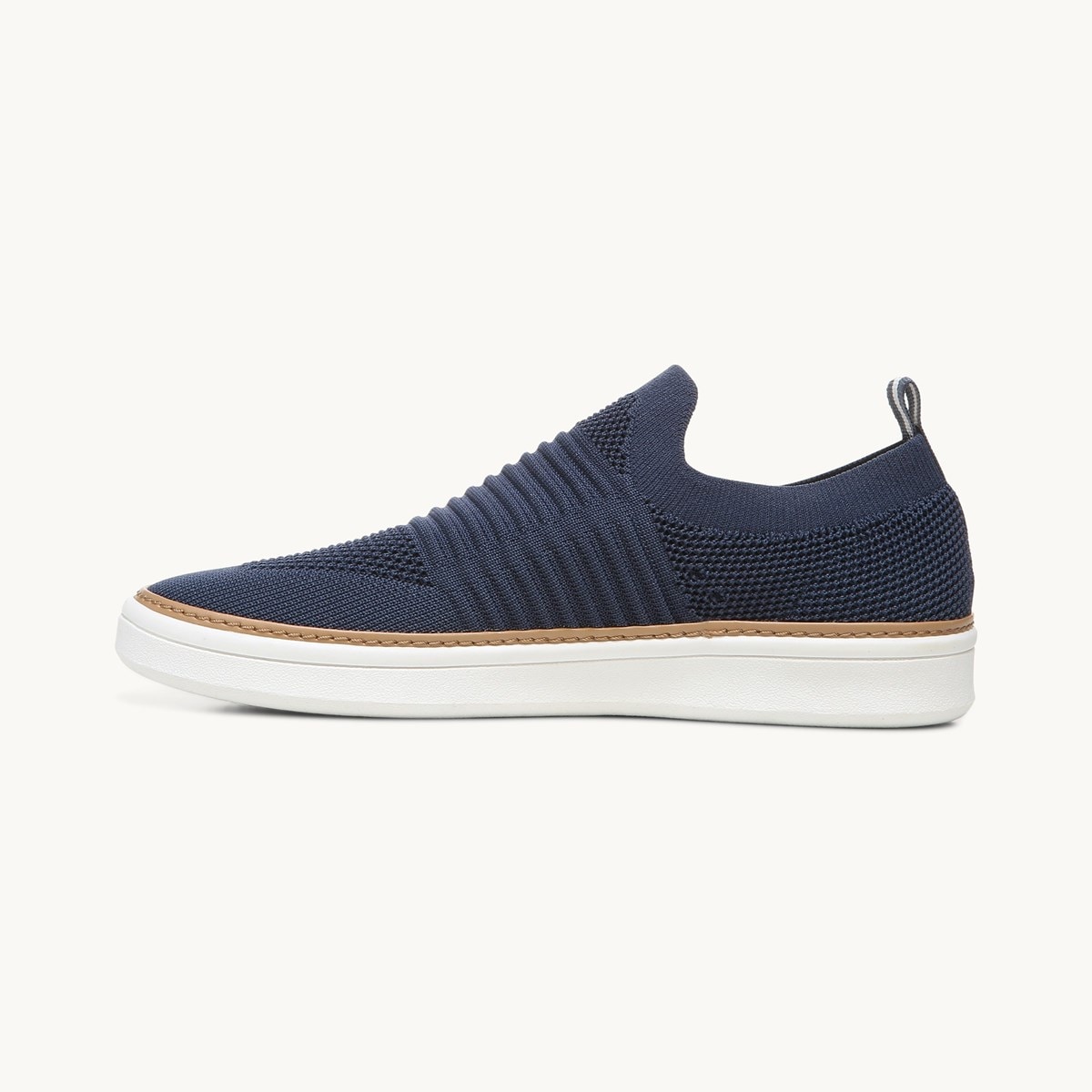 bass navigate slip on