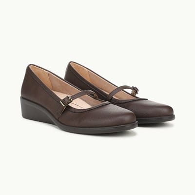 ladies wedge dress shoes Women's Ideal for adding a cute LifeStride Women's Groovy Dark Tan,