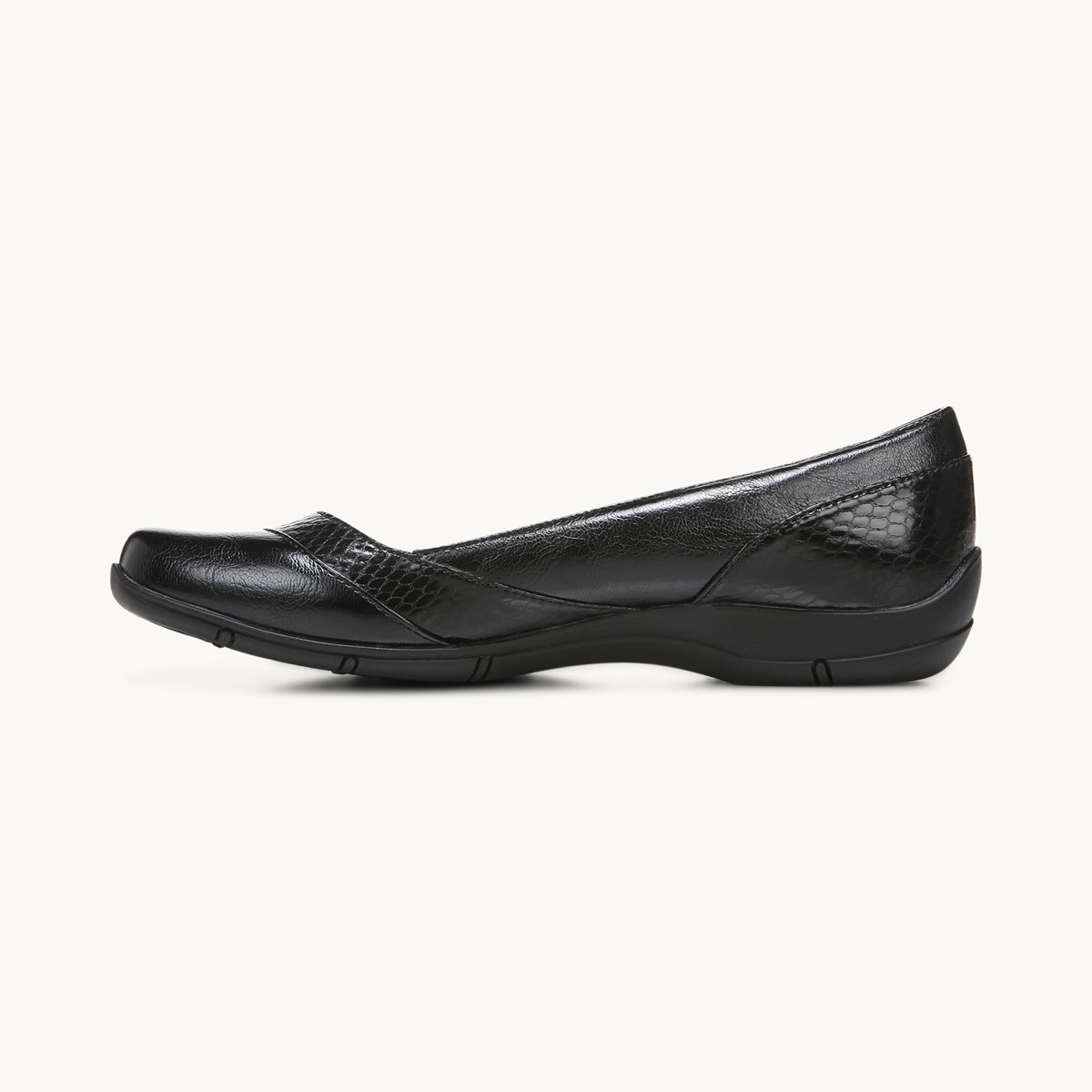 lifestride deja vu women's flats