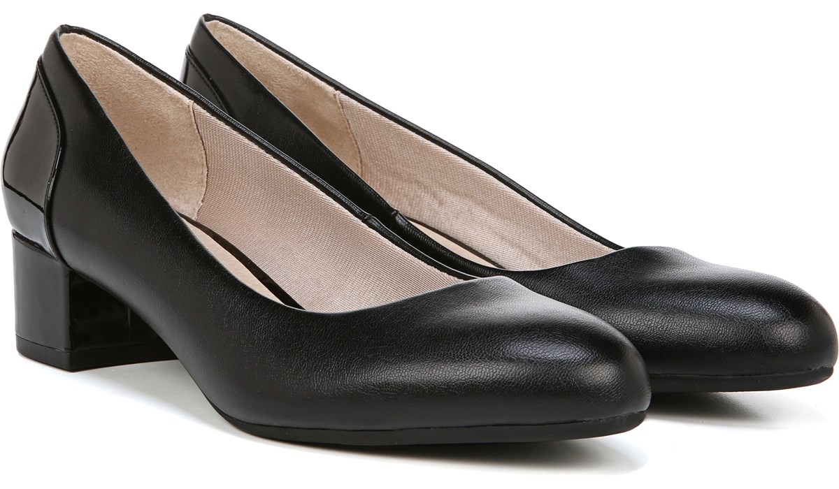 LifeStride Erica Pump in Black 