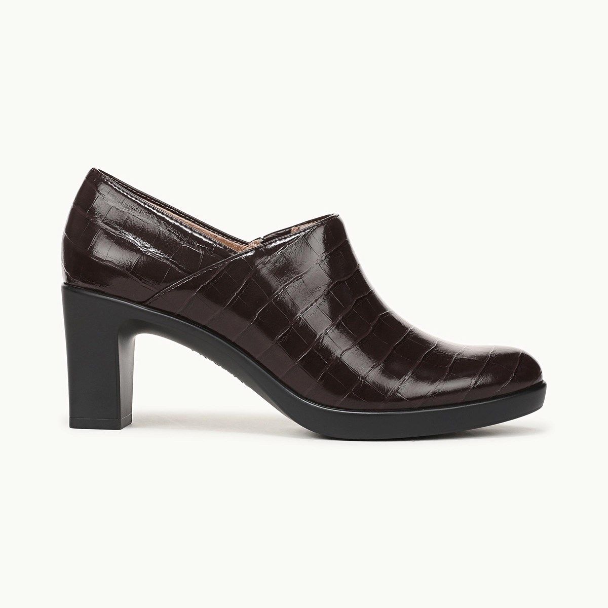 lifestride ladies dress shoes Womens True Block Heel Mary Jane Shoe Black Patent 12 W Take your look to the next level in these comfortable platforms with a stylish strappy design LifeStride Adalene Flat | Womens