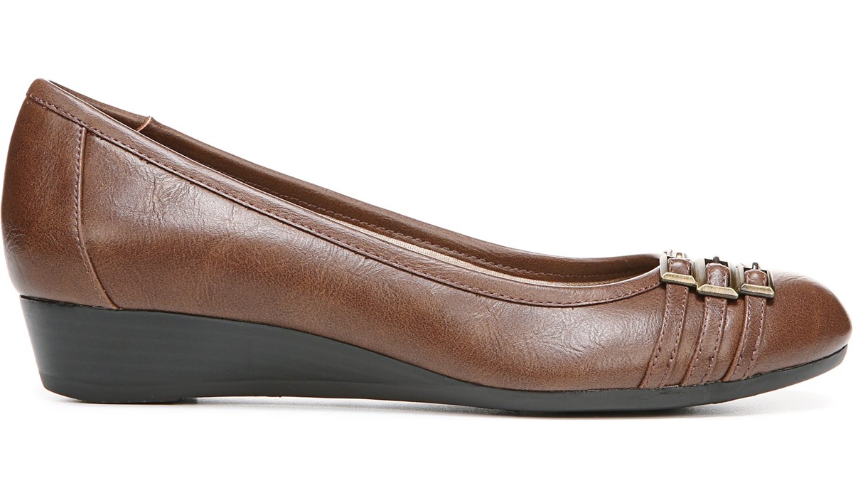 lifestride farrow wedge pump