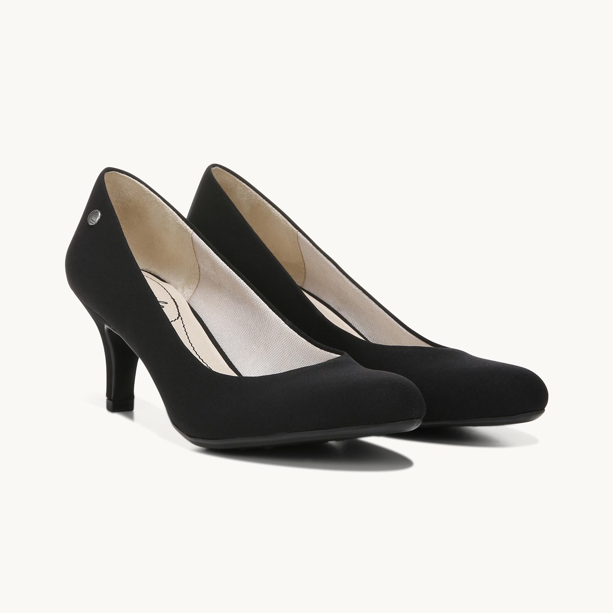 lifestride gray pumps