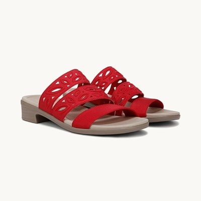 Women's Flat Sandals & Slides