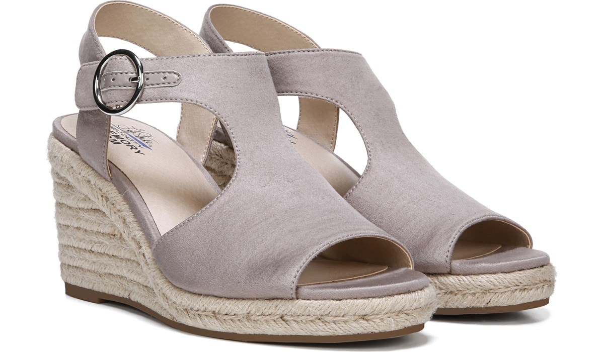 lifestride espadrille wedges closed toe