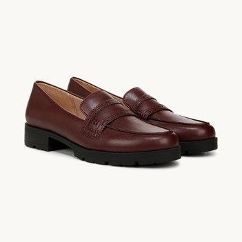 leinwände | Design Stories - Regal Leather Slip-On Loafers