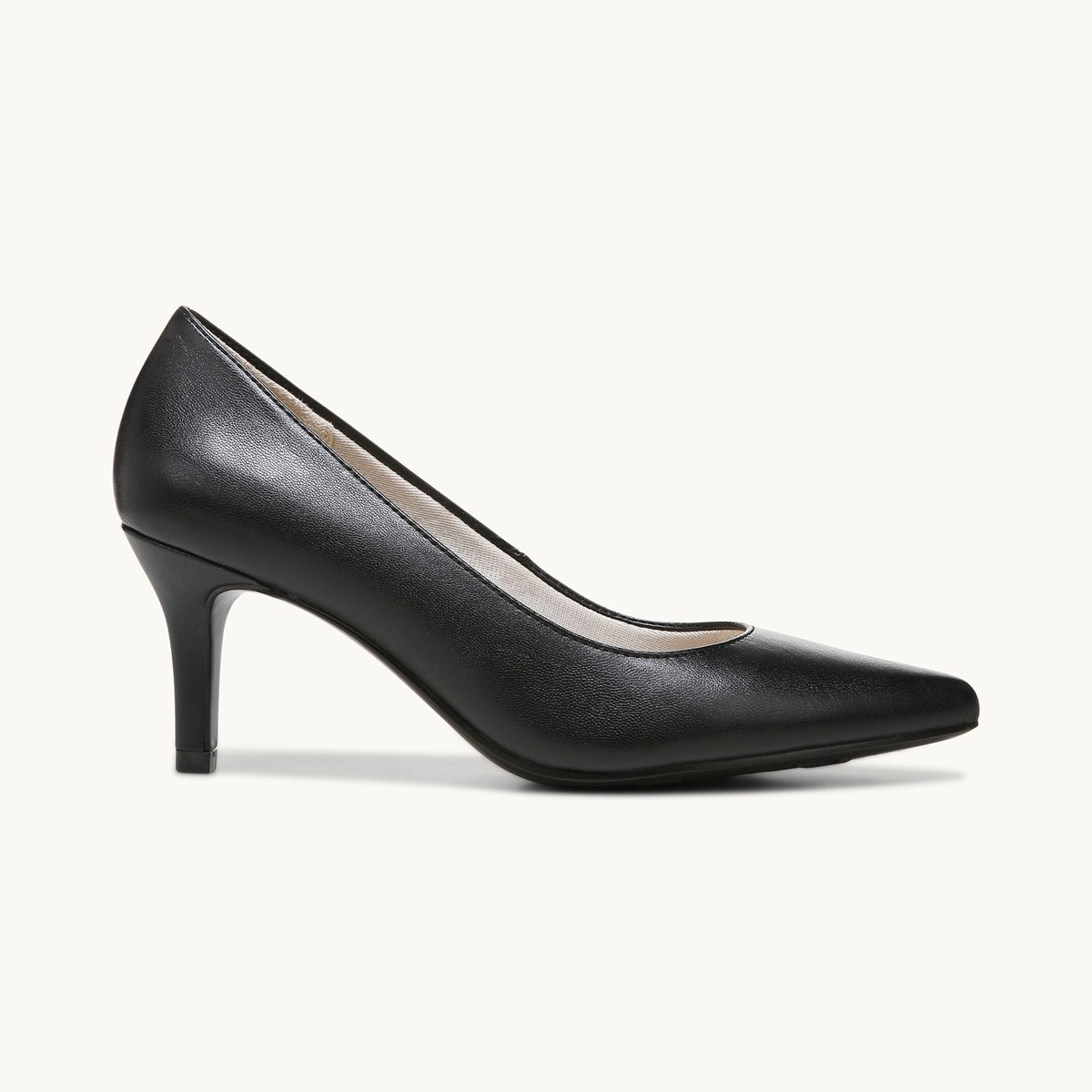 Life stride black sales heels