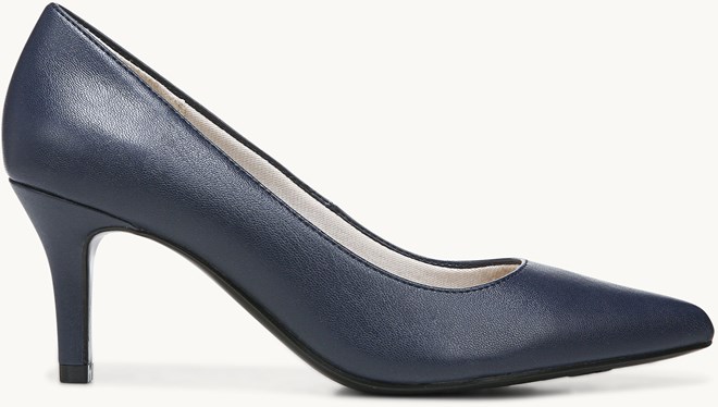 Navy blue lifestride shoes 2025
