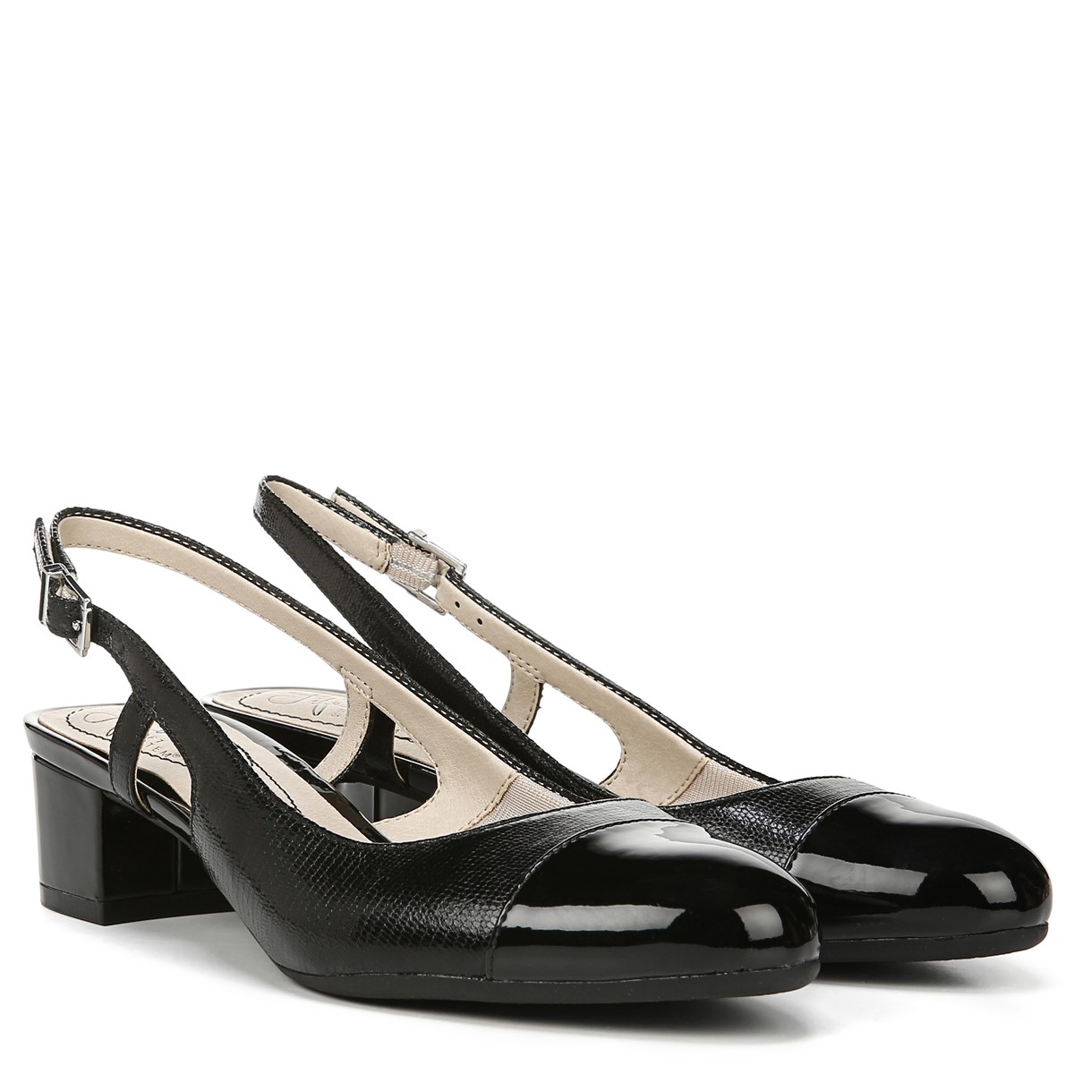 lifestride navy blue pumps