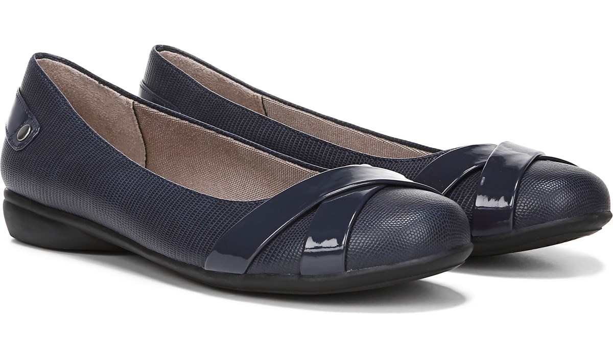 lifestride women's adalene ballet flat