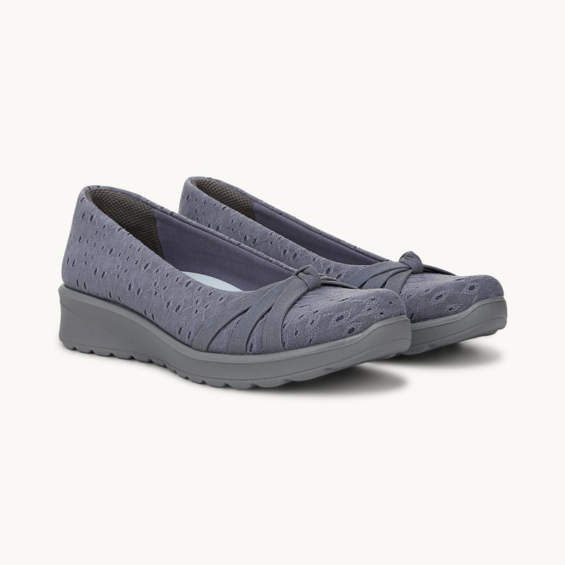 Bzees For LifeStride Gem 2 Slip On Shoes (Blue Floral Dot Fabric) 6.5 M