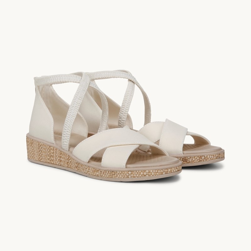 Bzees For LifeStride Shoes Bali Sand Wedge Sandal (Eggnog Jersey Fabric) 8.5 M