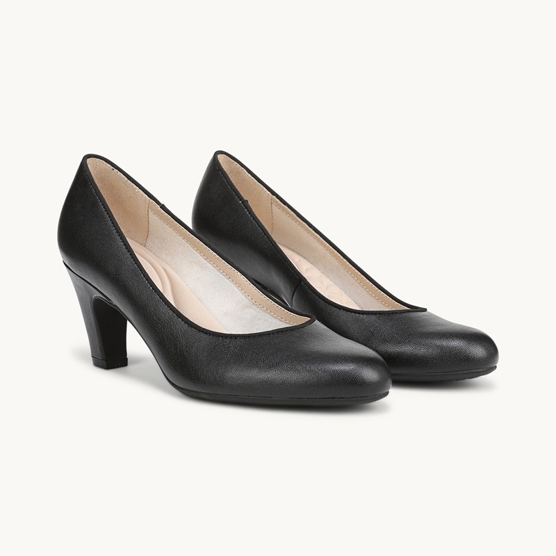 LifeStride Parigi-Plus Pump Shoes (Black Faux Leather) 6.5 W