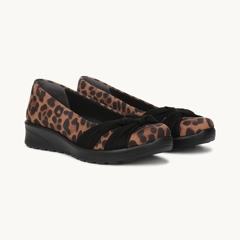 LifeStride Glamour Slip On Flat Shoes (Brown Multi Microfiber) Fabric 9.0 W