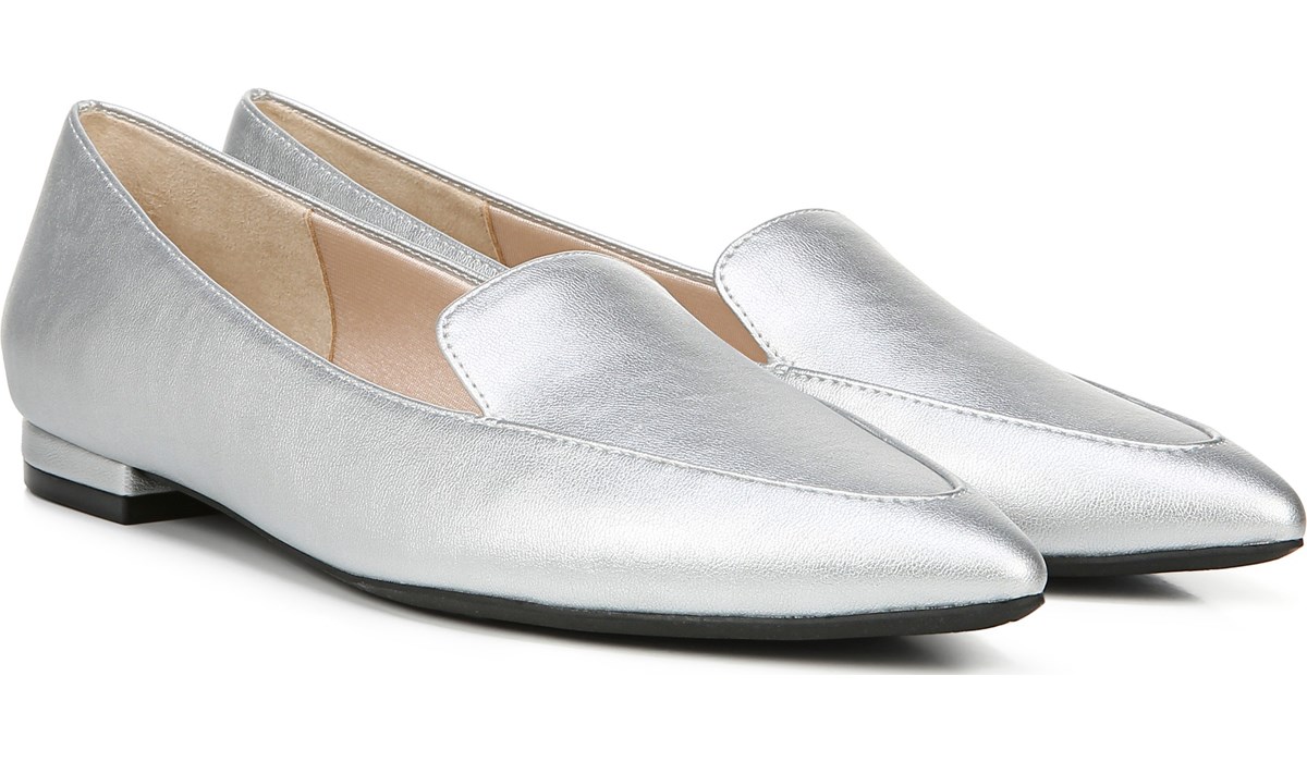 lifestride silver shoes