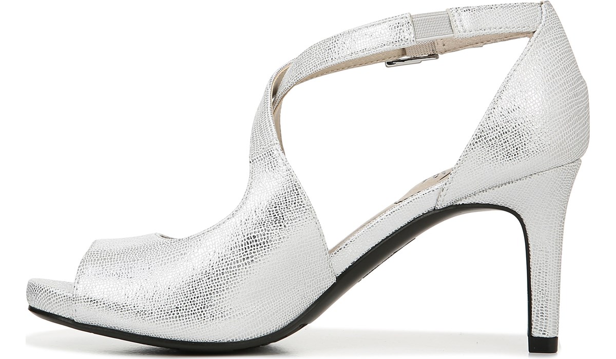 lifestride silver pumps