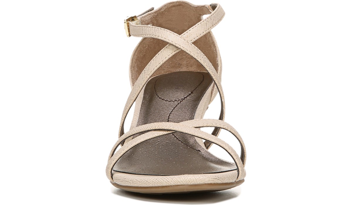 lifestride flaunt sandal