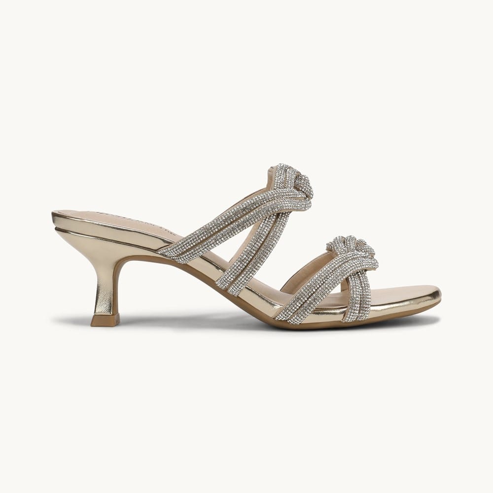 dress sandals for women Dressy Summer Flat Sandals Bohemian Beach Sandals Open Toe Thong Flip Flop Sandals White Sandals Girls Womens Shoes Slip On Sandals Flower Lace Sandal Slippers (e-White, 10) High quality material GC Shoes Women's Zakki Shooties